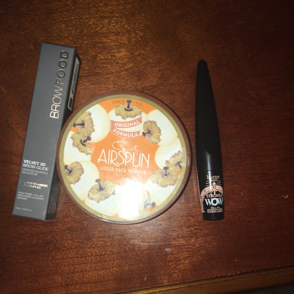 Make up bundle
